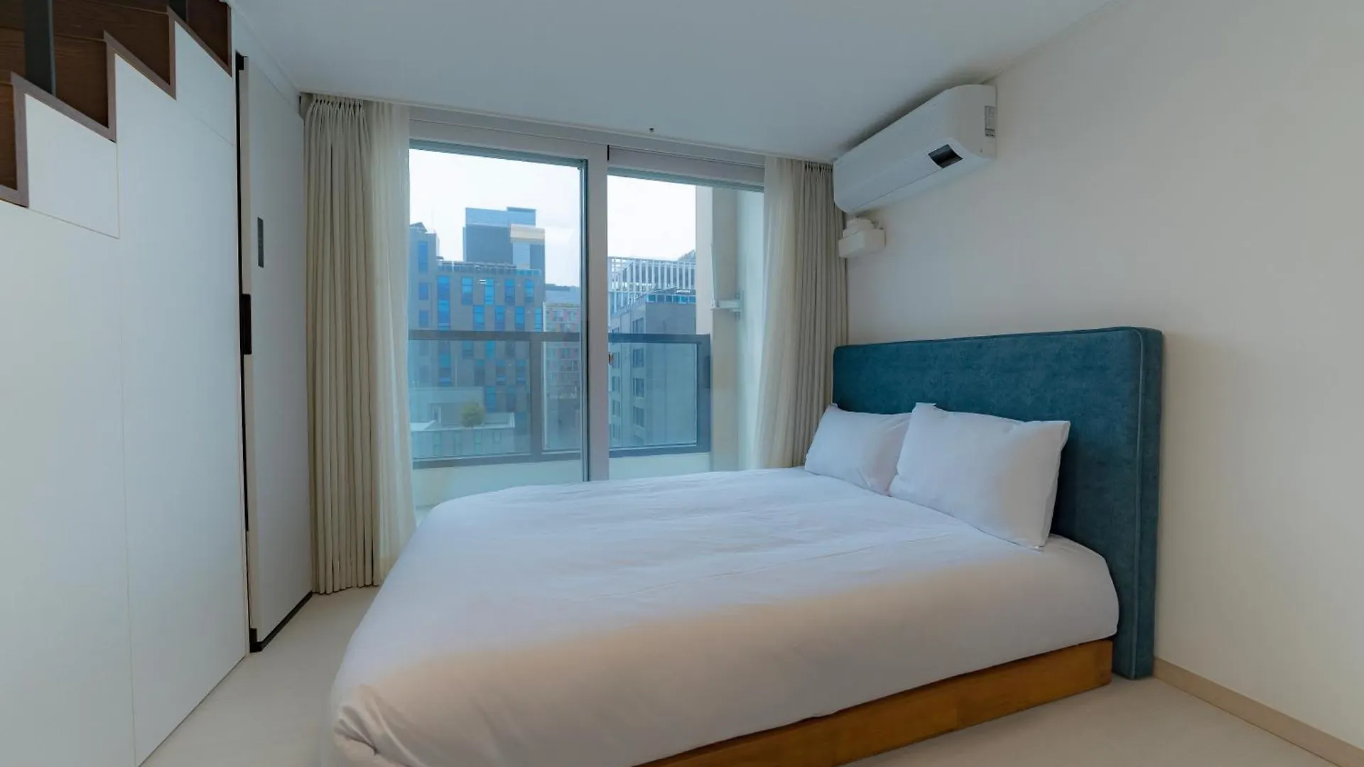 Hotel Uh Flat Signature Gangnam Seoul